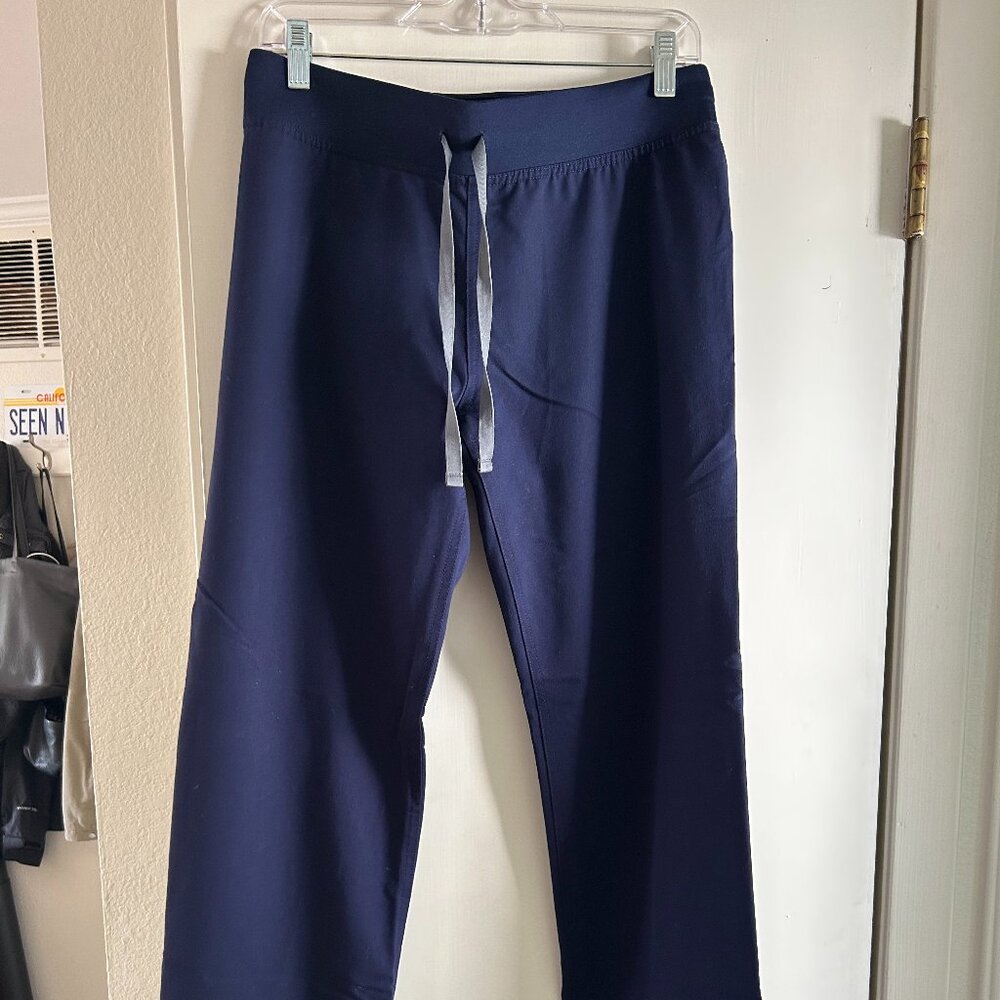 FIGS Navy Livingston Basic Scrub Pants Size S
